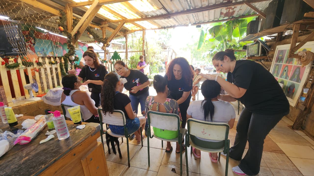 Imagem 14 da galeria do Instituto Mãos Amigas